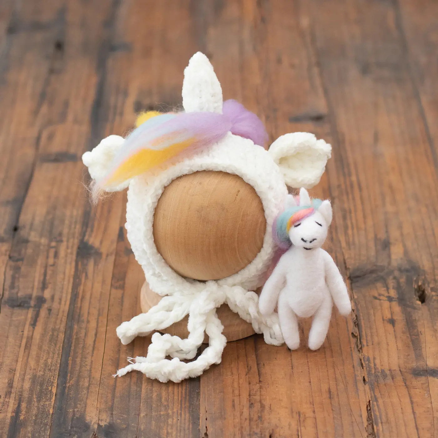 horse doll & hat-12